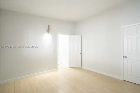 1750 S Treasure Drive North Bay Village FL 33141