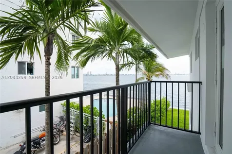 1750 S Treasure Drive North Bay Village FL 33141