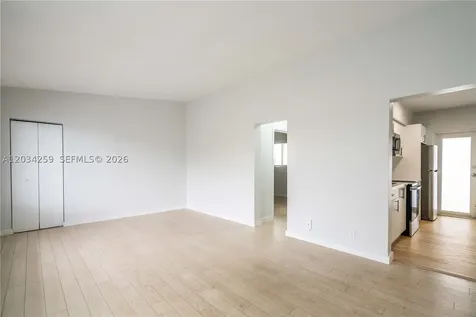 1750 S Treasure Drive North Bay Village FL 33141