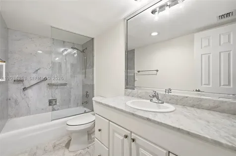 936 Intracoastal Drive Fort Lauderdale FL 33304