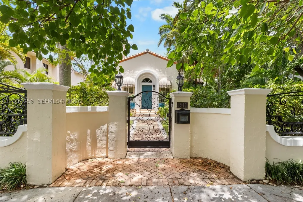 1511 SW 13th Avenue Miami FL 33145