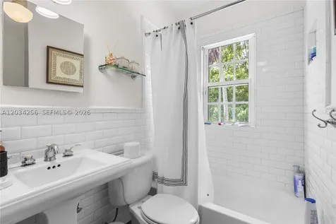 1511 SW 13th Avenue Miami FL 33145