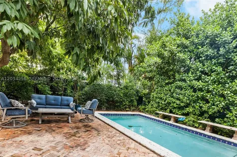 1511 SW 13th Avenue Miami FL 33145