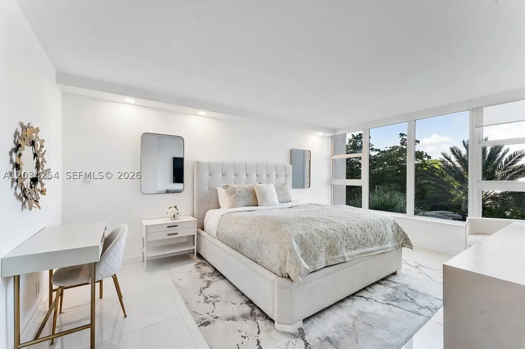 1620 S Ocean Boulevard Lauderdale By The Sea FL 33062