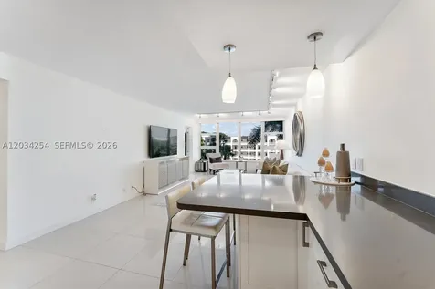 1620 S Ocean Boulevard Lauderdale By The Sea FL 33062