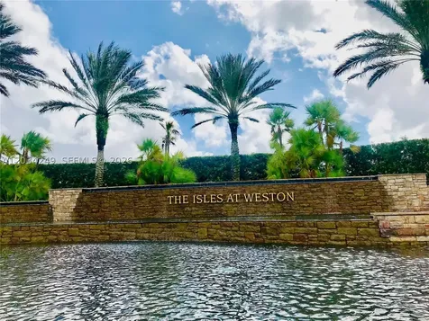 4463 Rainbow Avenue Weston FL 33332