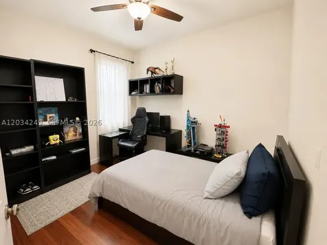 4463 Rainbow Avenue Weston FL 33332