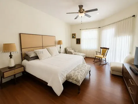 4463 Rainbow Avenue Weston FL 33332