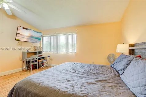 7661 NW 38th Court Sunrise FL 33351