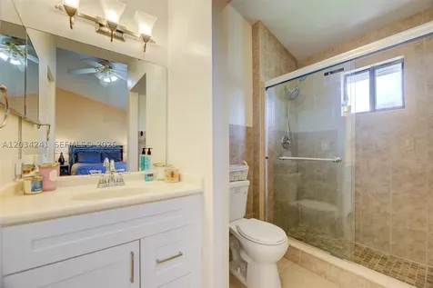 7661 NW 38th Court Sunrise FL 33351