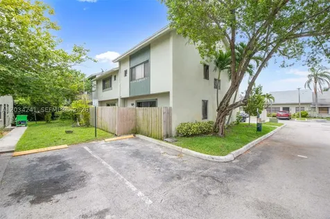 7661 NW 38th Court Sunrise FL 33351