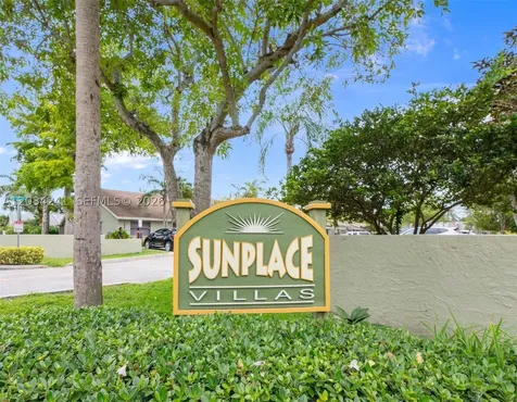7661 NW 38th Court Sunrise FL 33351