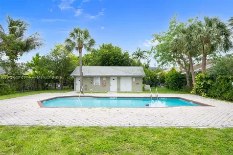 7661 NW 38th Court Sunrise FL 33351