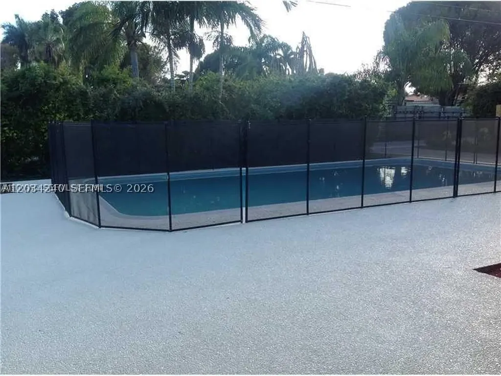 1324 Washington Street Hollywood FL 33019