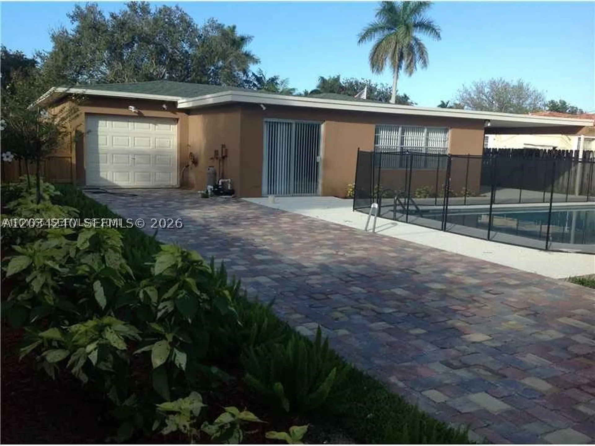 1324 Washington Street Hollywood FL 33019