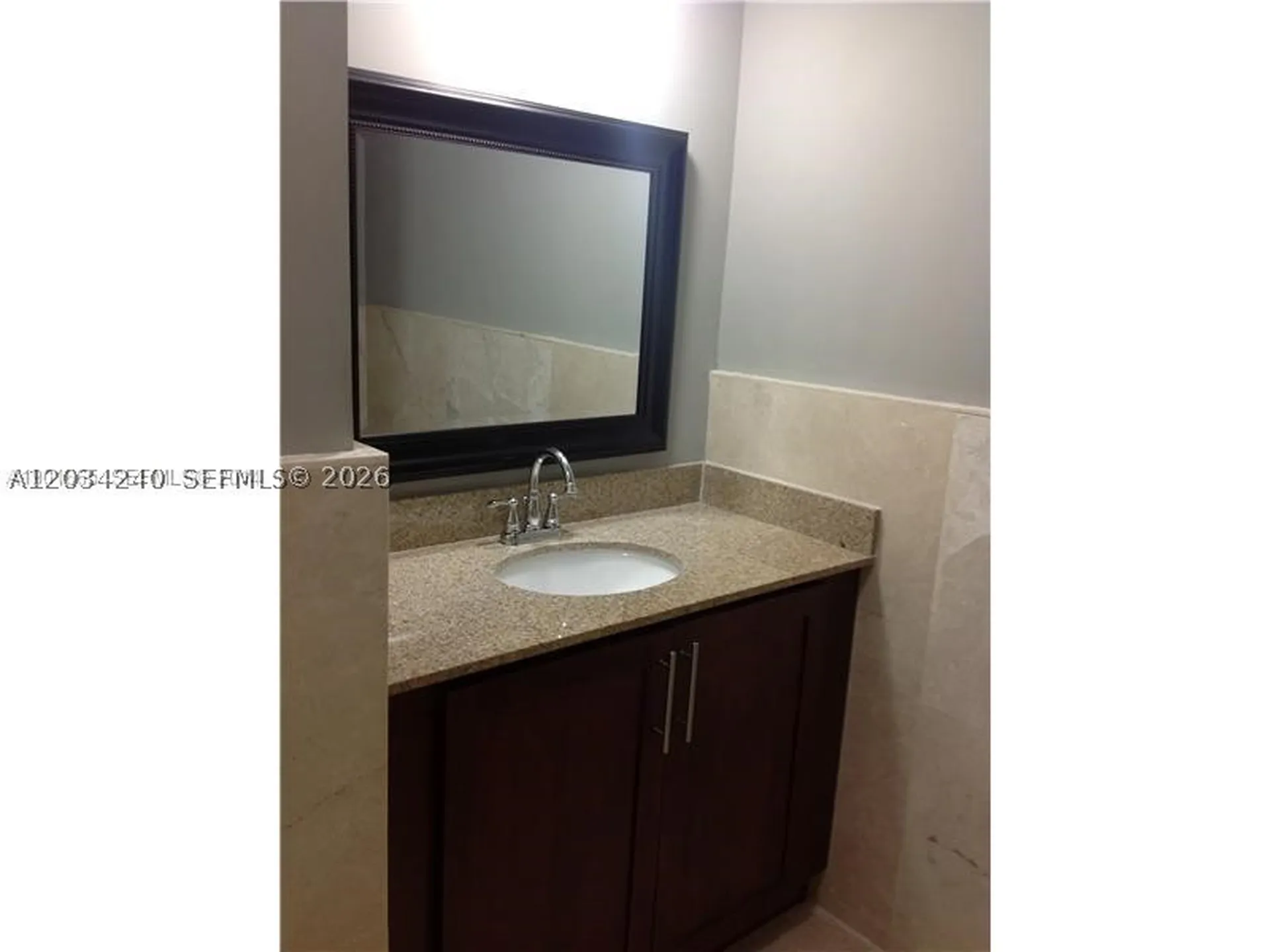 1324 Washington Street Hollywood FL 33019