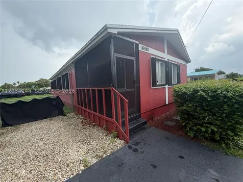 16980 SW 104th Avenue Miami FL 33157