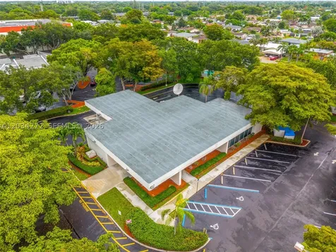 8200 N University Drive Tamarac FL 33321