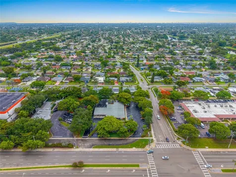 8200 N University Drive Tamarac FL 33321