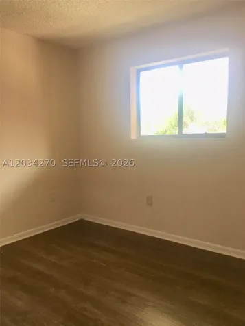5400 W 21st Court Hialeah FL 33016