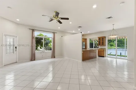 6530 Sandpiper Drive Coconut Creek FL 33073