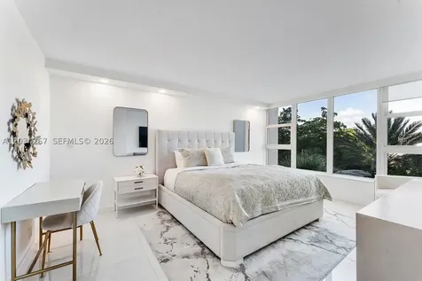 1620 S Ocean Boulevard Lauderdale By The Sea FL 33062