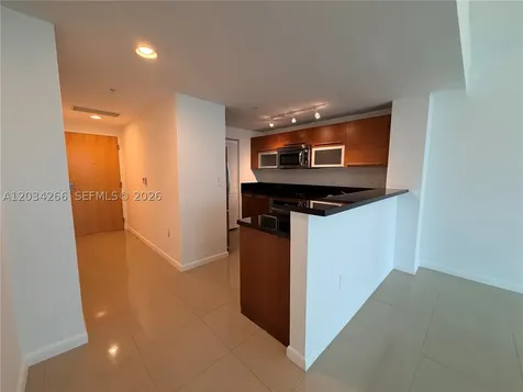 253 NE 2nd Street Miami FL 33132