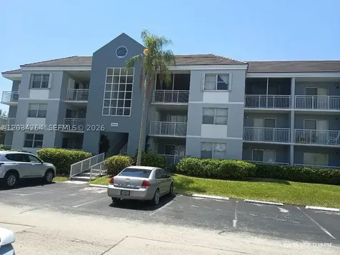 8540 SW 212th Street Cutler Bay FL 33189