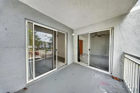 8540 SW 212th Street Cutler Bay FL 33189