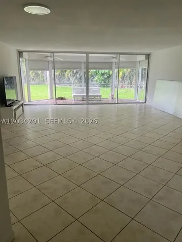 1351 NE 191st Street Miami FL 33179