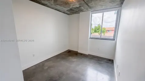 4332 W Flagler Miami FL 33134
