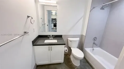 4332 W Flagler Miami FL 33134