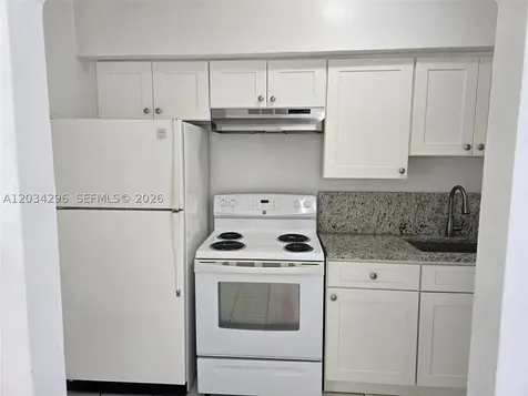 364 SW 11th Street Miami FL 33130