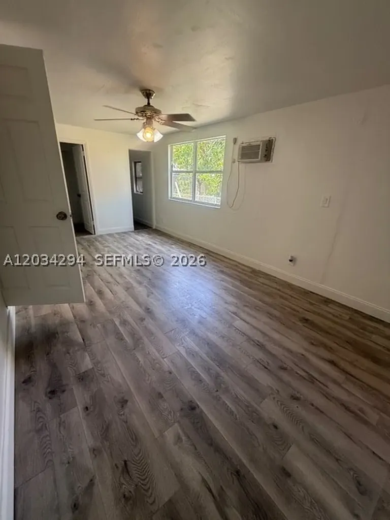 530 Mentone Road Lake Worth FL 33462