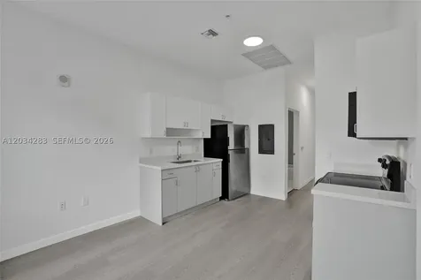 1567 NW 1st Street Miami FL 33125