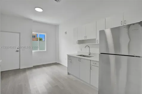 1567 NW 1st Street Miami FL 33125