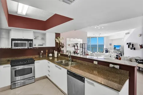 16699 Collins Avenue Sunny Isles Beach FL 33160