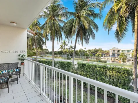 21399 Marina Cove Circle Aventura FL 33180
