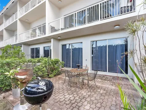 21399 Marina Cove Circle Aventura FL 33180