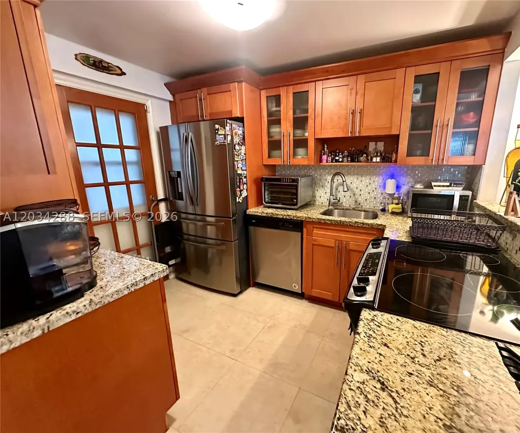 211 NE 8th Avenue Hallandale Beach FL 33009