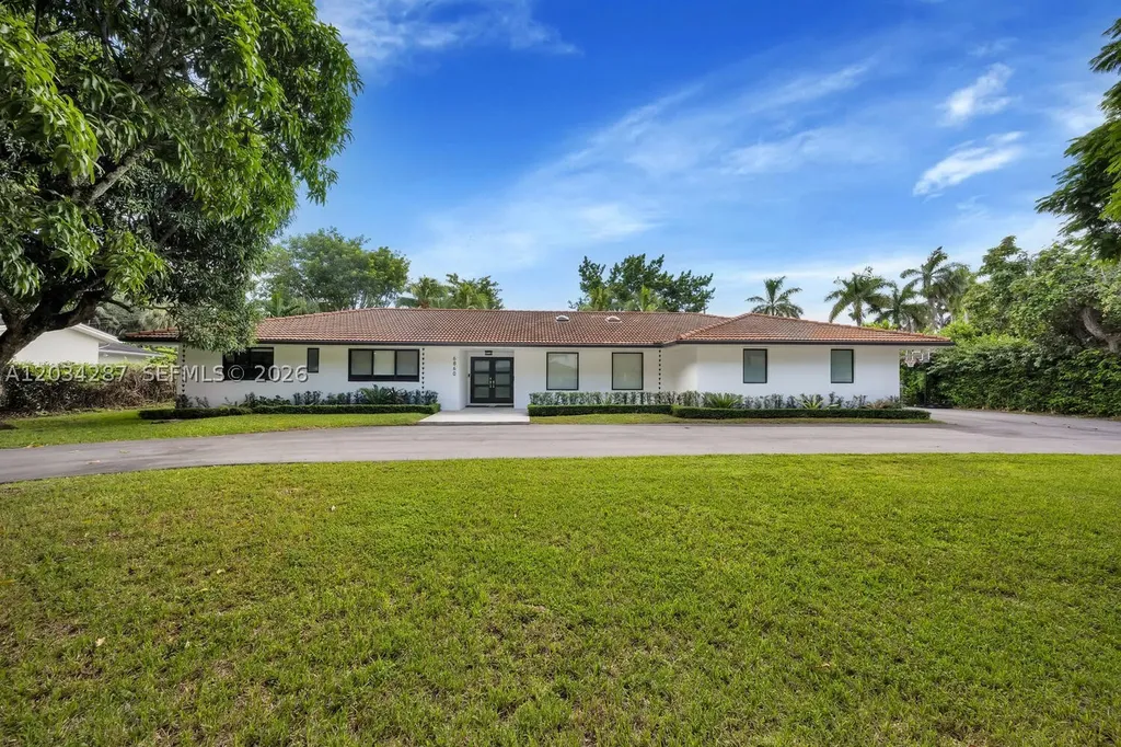 6860 SW 99th Terrace Pinecrest FL 33156