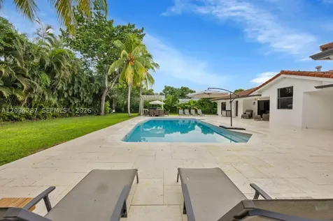 6860 SW 99th Terrace Pinecrest FL 33156