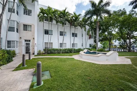1300 Pennsylvania Avenue Miami Beach FL 33139