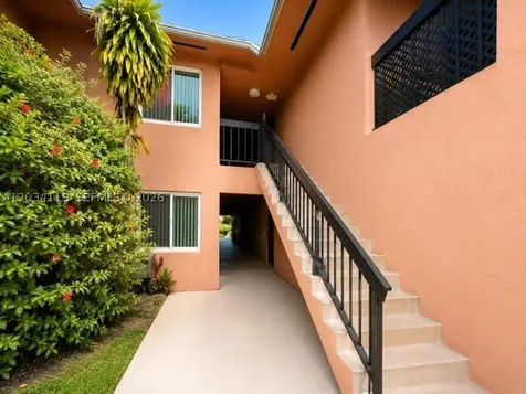 1800 NW 119th Street Miami FL 33167