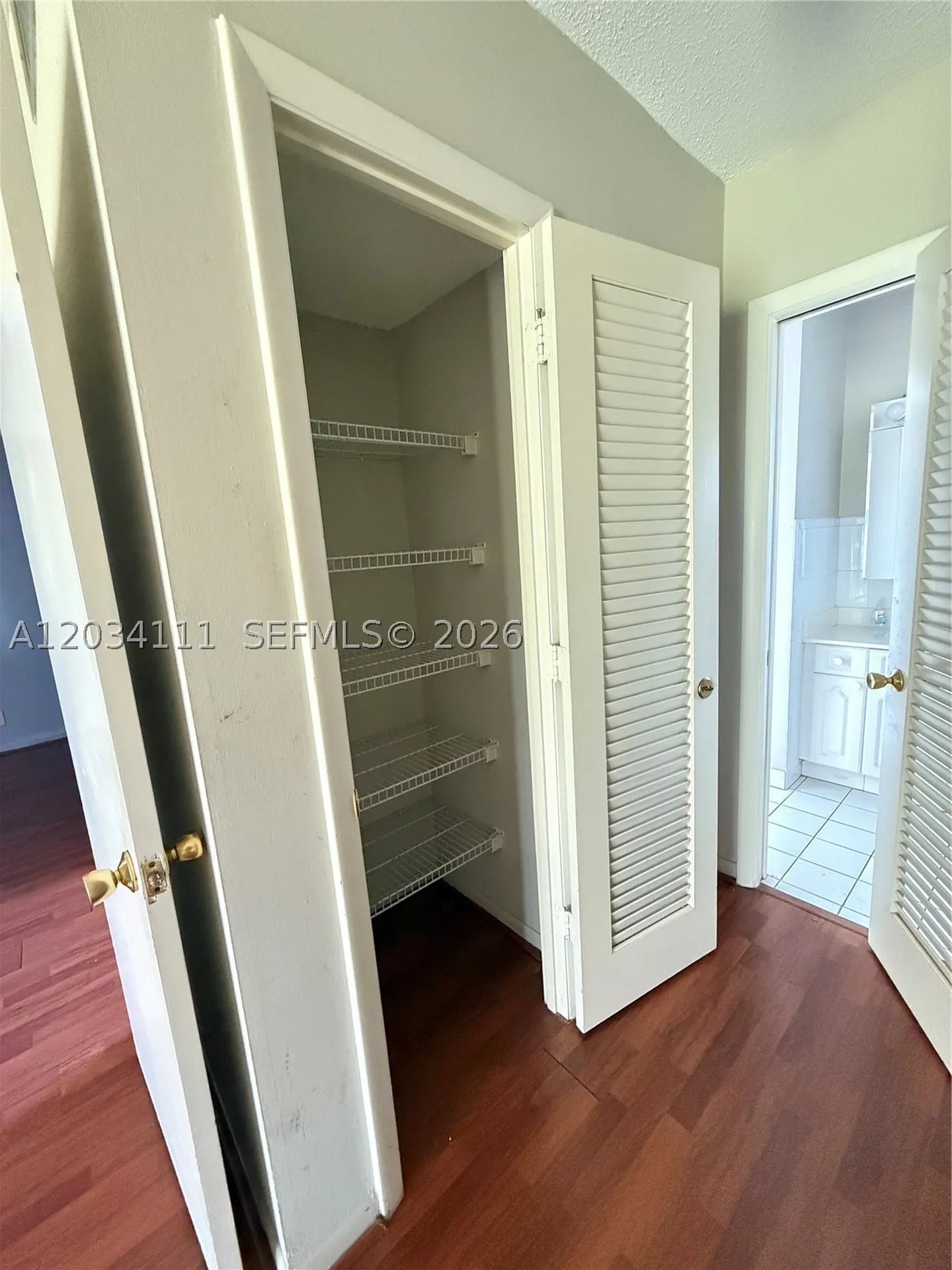 2200 Park Lane Hollywood FL 33021