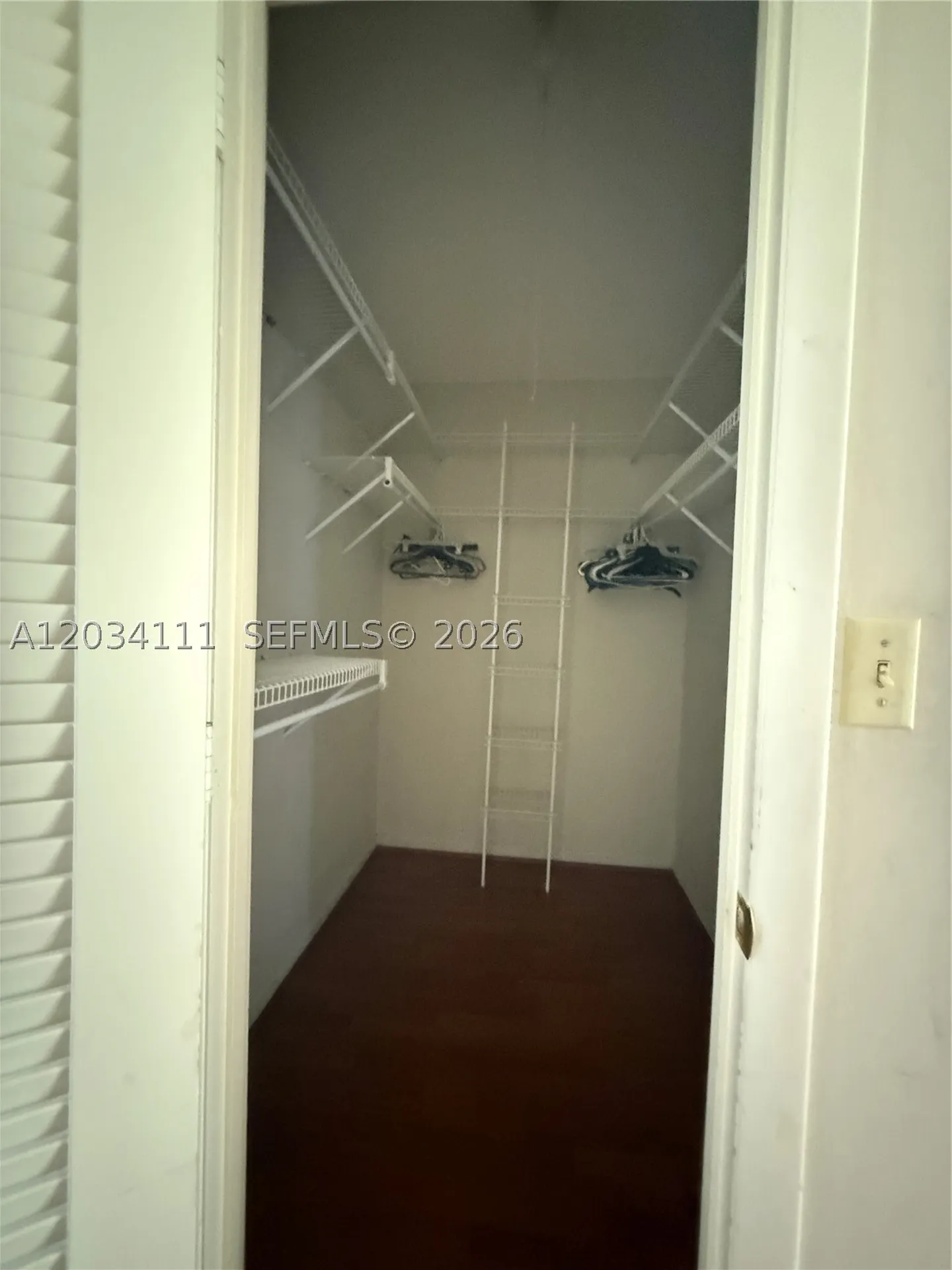 2200 Park Lane Hollywood FL 33021