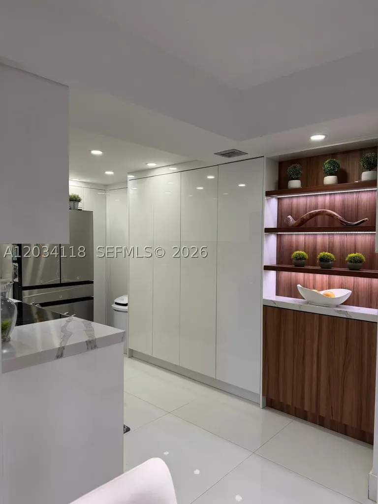 3800 S Ocean Drive Hollywood FL 33019