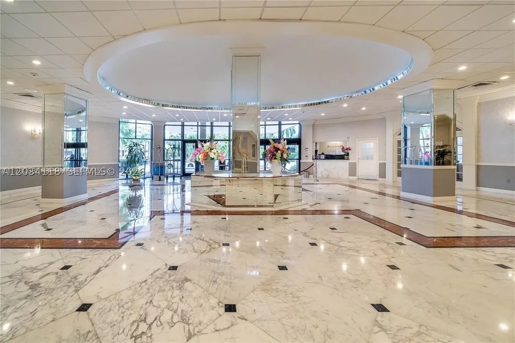 3800 S Ocean Drive Hollywood FL 33019
