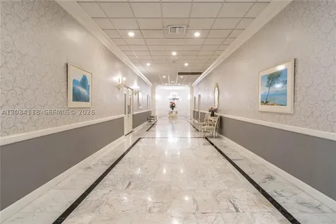 3800 S Ocean Drive Hollywood FL 33019