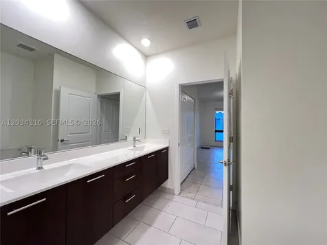 8265 NW 41st Street Doral FL 33166